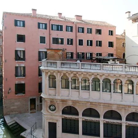 Corte Grimani Lejlighedshotel