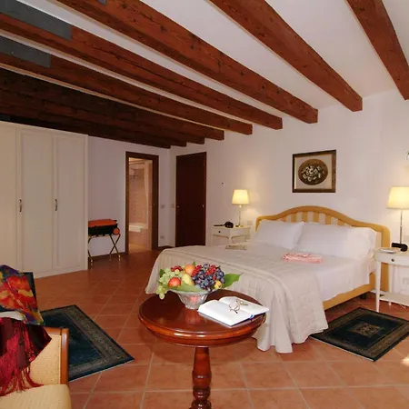 Hotel apartamentowy Corte Grimani 4*