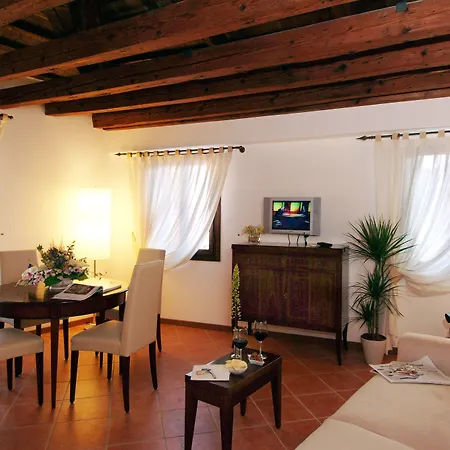 Corte Grimani Hotel apartamentowy 4*